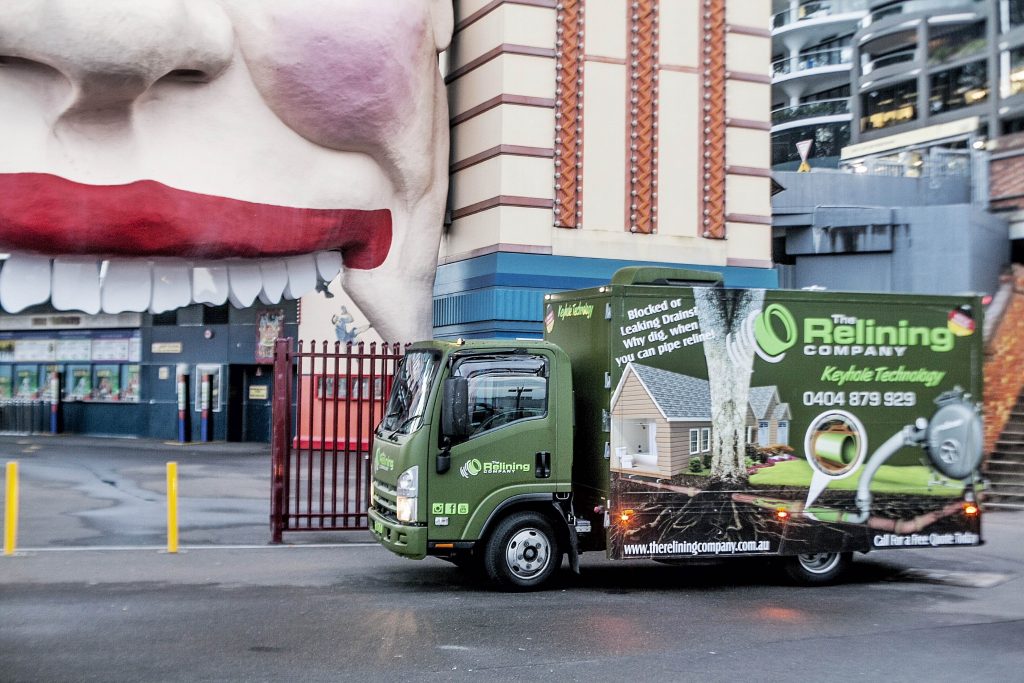 The Relining Company truck in front of Luna park