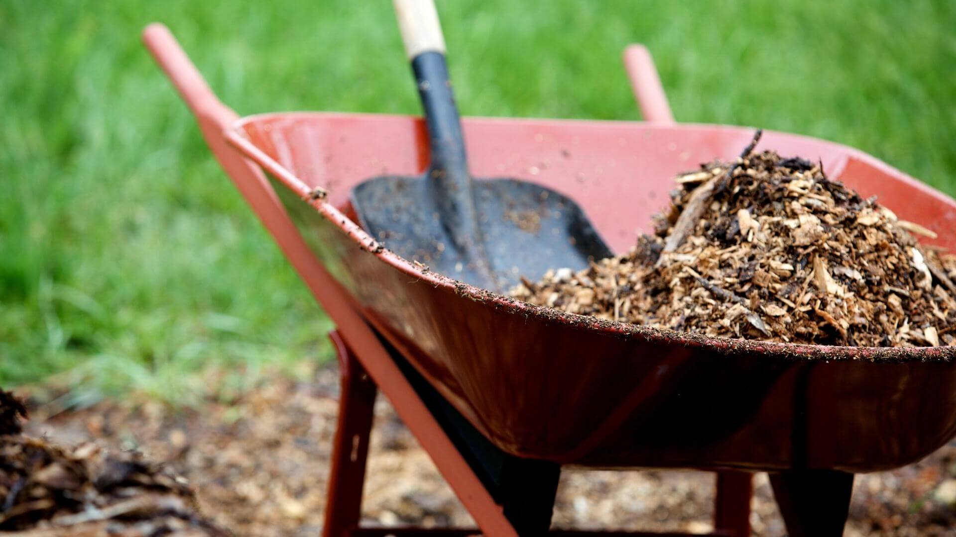 landscaping wheelborrow
